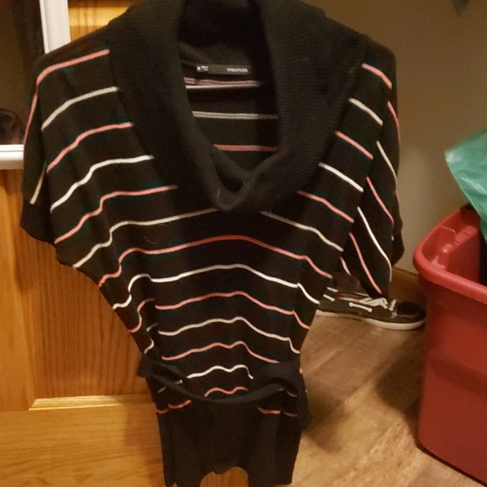Size medium top